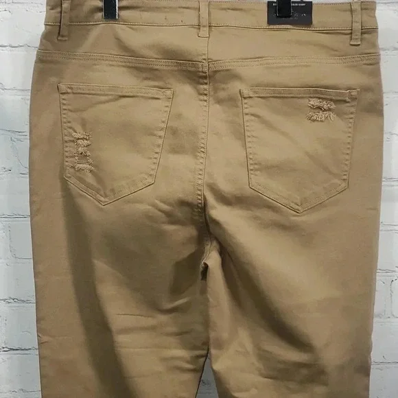 Risen Distressed Cuffed Ankle Skinny Jeans Size 2XL NWT - Picture 6 of 15